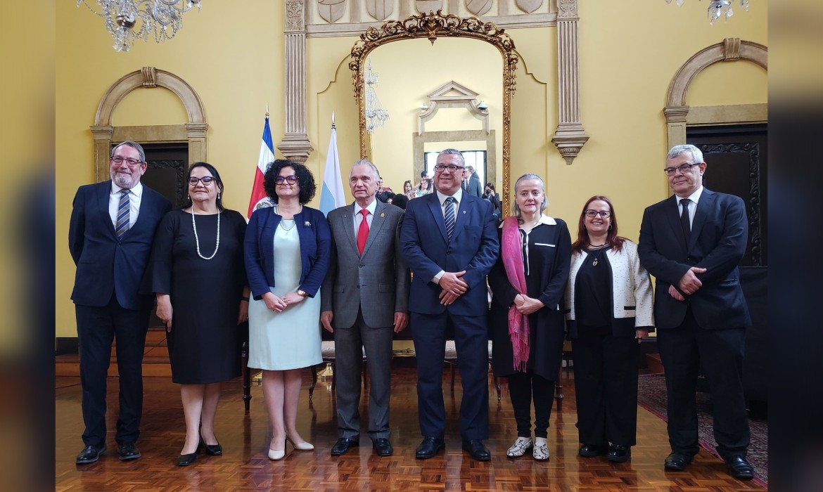Convenio de Cooperación Institucional entre la Facultad de Derecho de la  Universidad de Costa Rica y la Academia Diplomática Manuel María de Peralta  del Ministerio de Relaciones Exteriores y Culto | Facultad