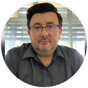 Dr. Gustavo González Solano